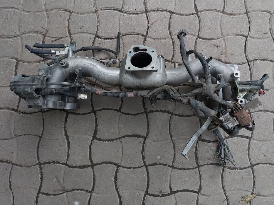 Паук впускного коллектора Subary