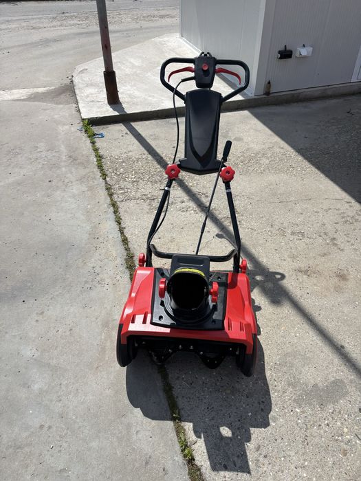 Машина за почистване на сняг