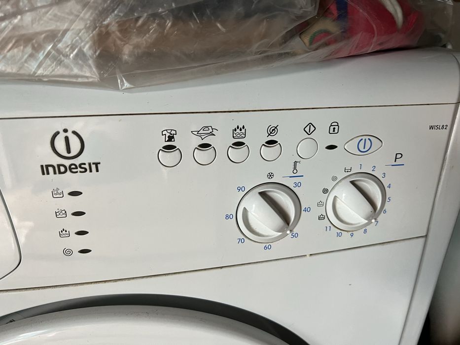 Стиральная машина Indesit