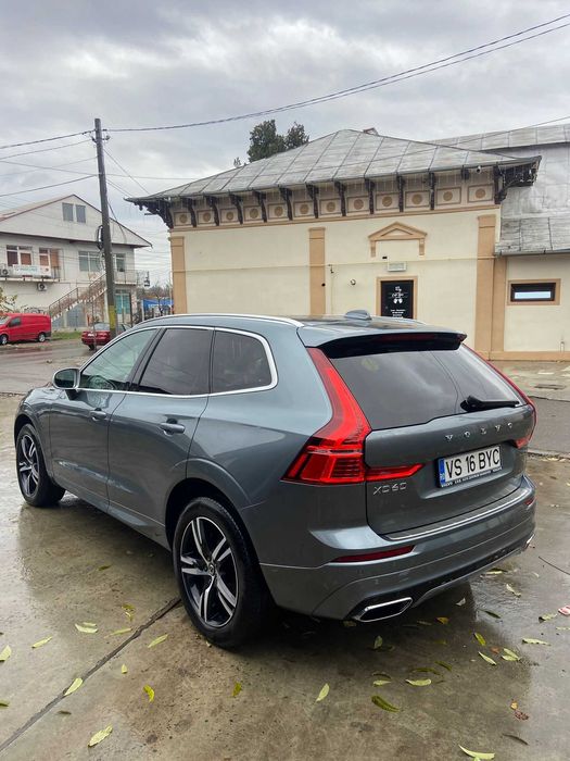 VOLVO XC60 D4 R-Design 2019
