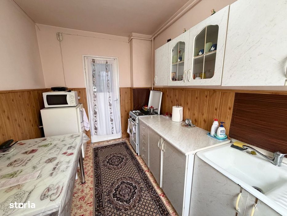 Apartament 2 camere cu balcon zona Vasile Aaron — fotografia 3