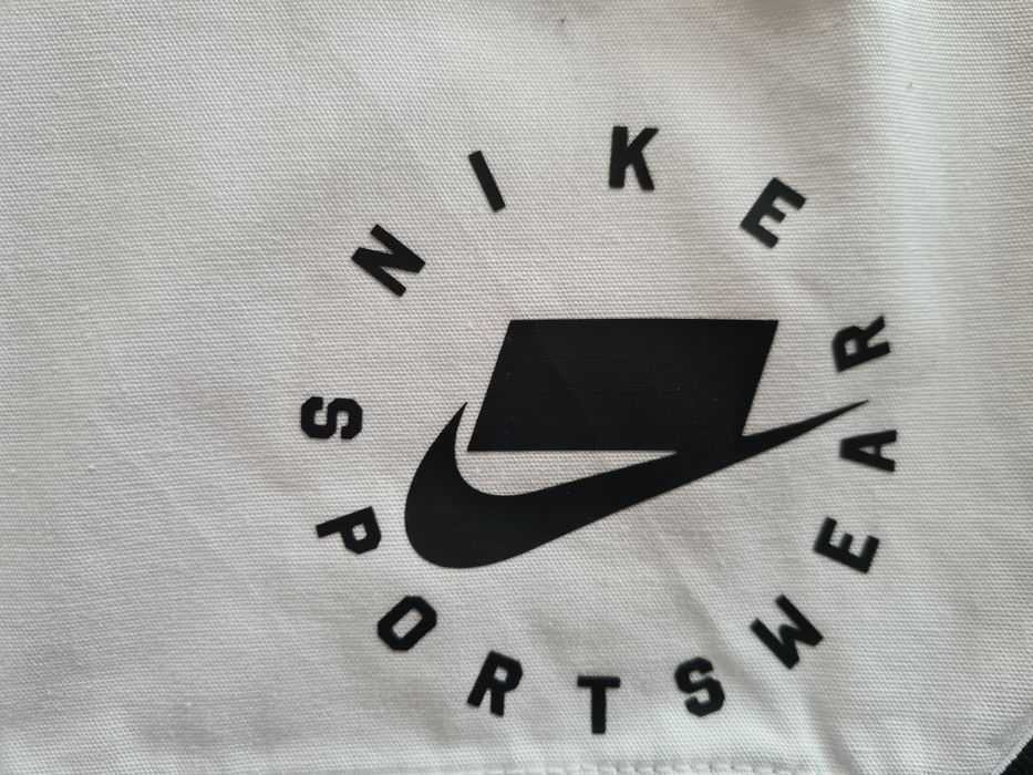 Pantaloni scurti Nike dama L / XL sport retro