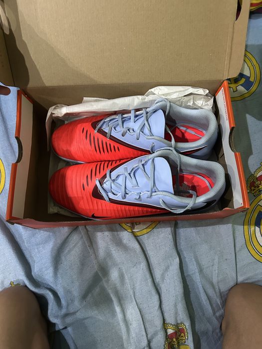 Продавам Стоножки Nike phamtom 6