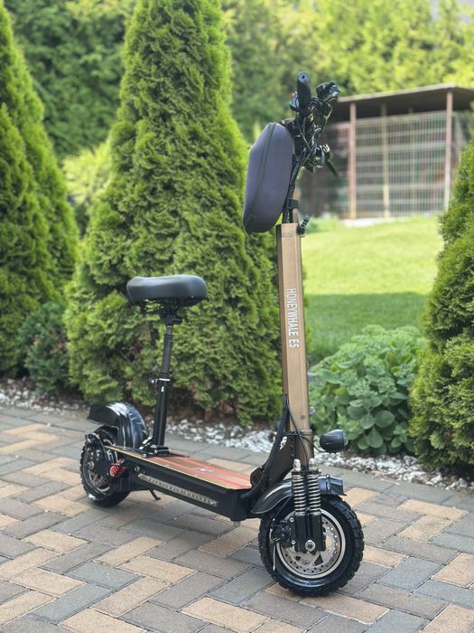 Trotineta electrica Pliabila  45km/h autonomie 45km 600w 48v Roti 10inch  Impecabila