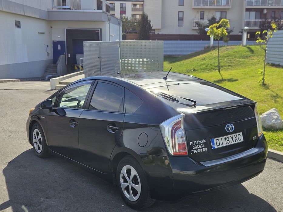 TOYOTA Prius 2014 — imagine 3