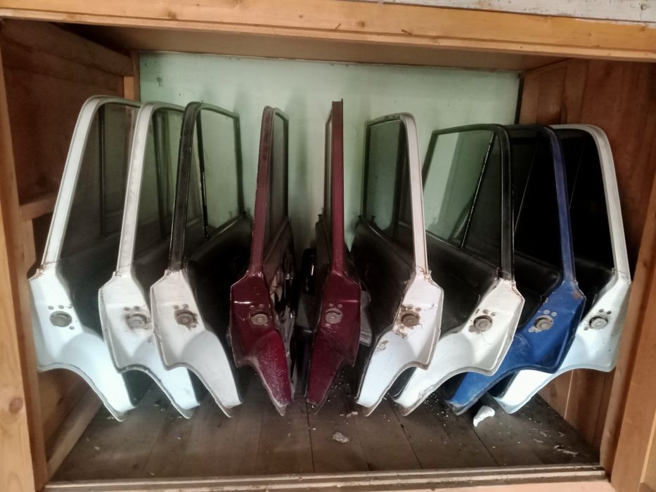 Продам двери на Жигули классика!