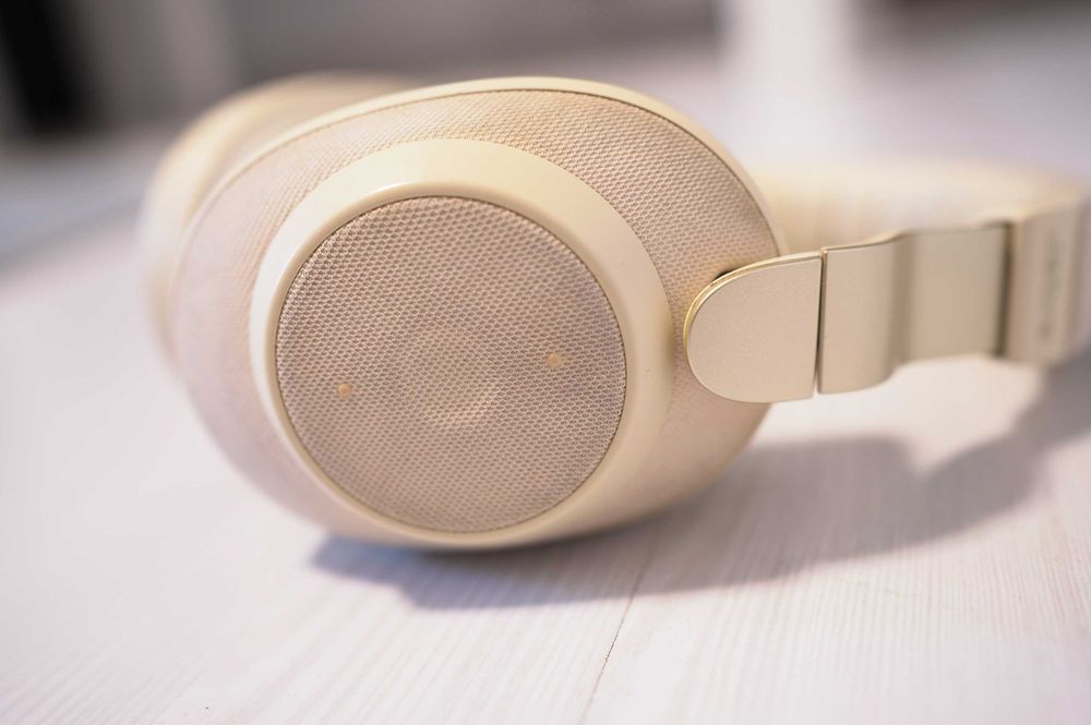 Căști Jabra Elite 85h Gold Beige – Perfect Funcționale – Folosite intens