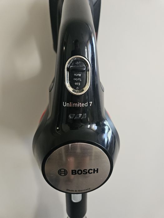 Прахосмукачка Bosch Unlimited 7