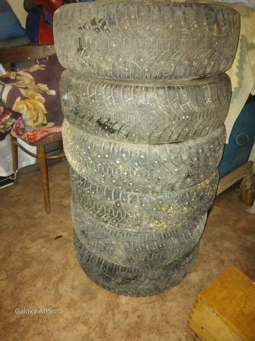 Продам зимние шины 185,65,14