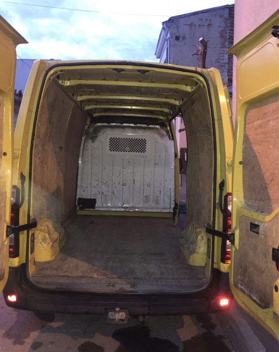 Oferim servicii de  transport marfa cu duba 3.5t