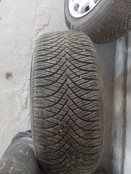 Шины с дисками 215/55/16