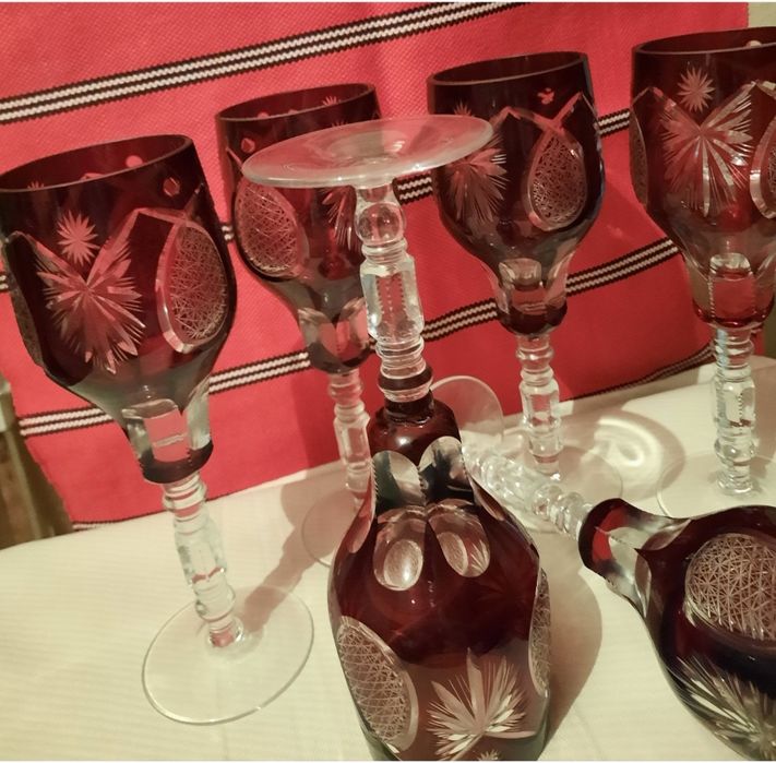 Eleganță cu parfum de rubin