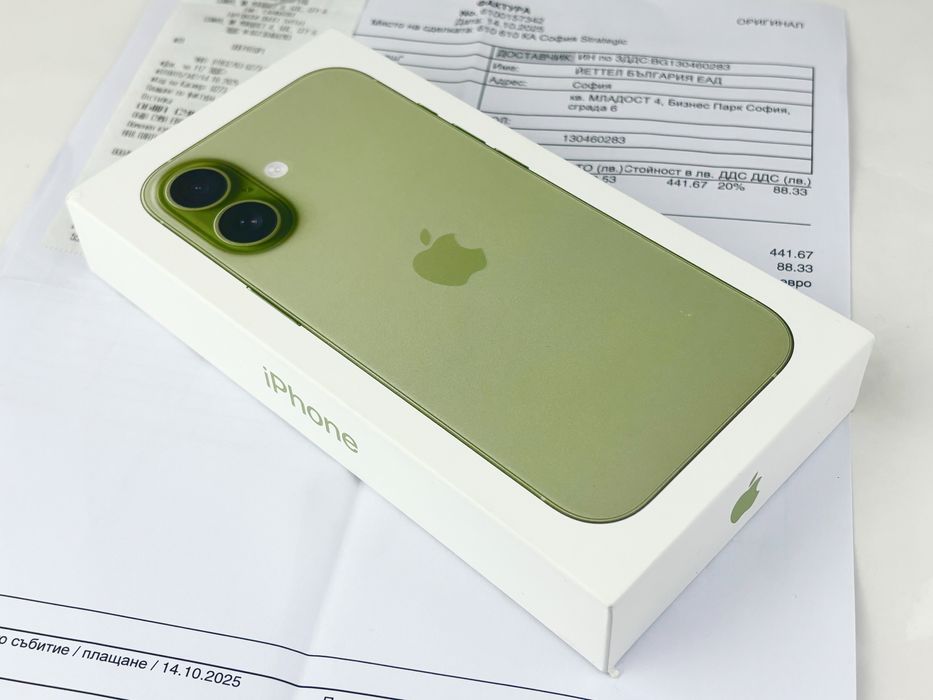 НОВ! Apple iPhone 17 256GB Sage 3г. Гаранция!