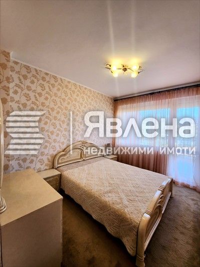 Продава се Тристаен апартамент в Варна, Виница - 120 кв.м за 1542 €/кв.м - Снимка #4