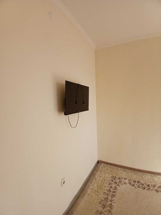 qorasuvda 1 uy ijaraga beriladi