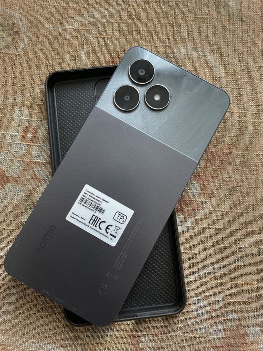 Realmi not 50 в отличном состоянии