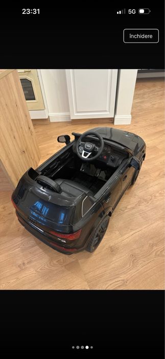 Masina electrica audi q7