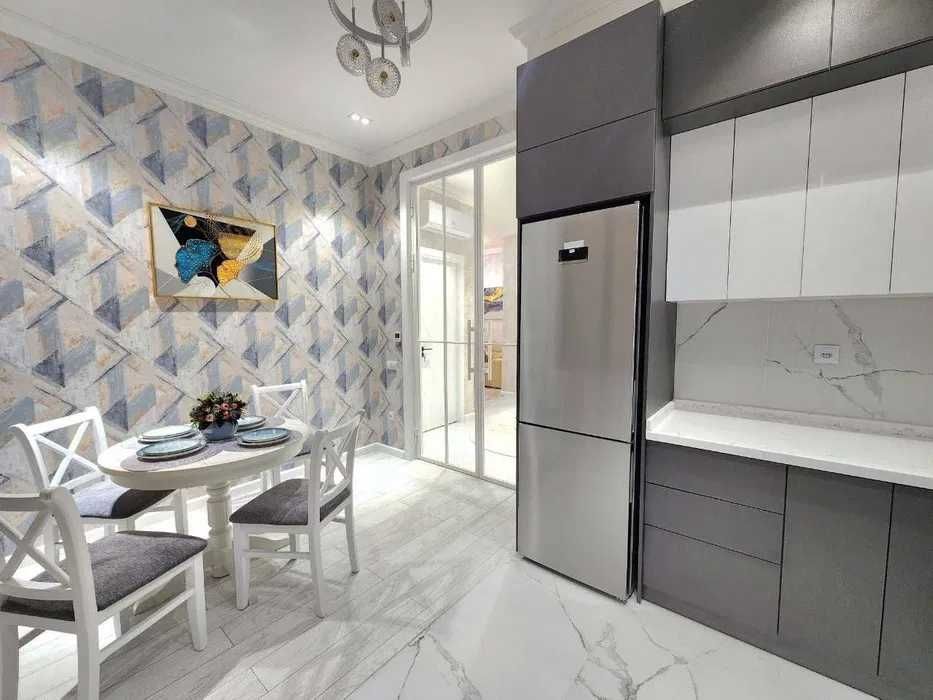 АВТОРСКАЯ квартира СРОЧНО!!! 2/2/5. В ЦЕНТРЕ!