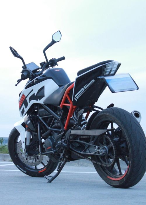Ktm duke 125  2017