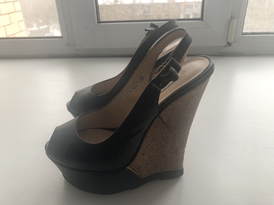 Продаются туфли классные,удобные