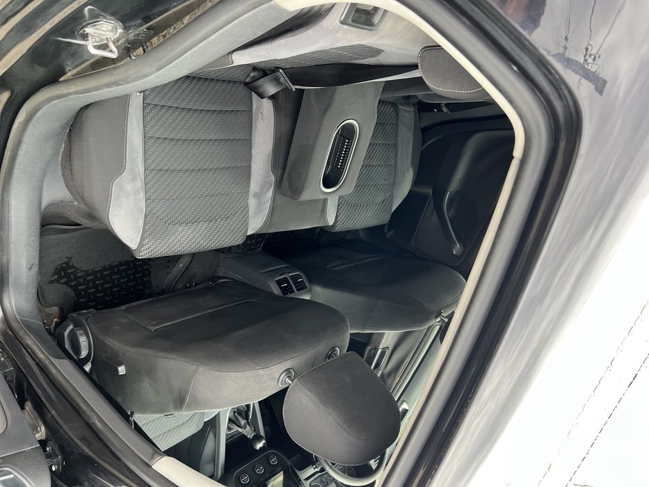 Vând golf 5 1.9 bkc 4x4