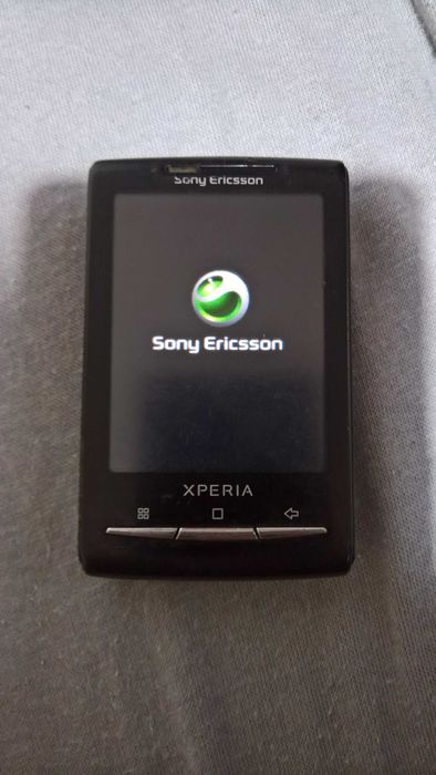 vind Sony Eriksson funcțional si încărcător Xperia X10