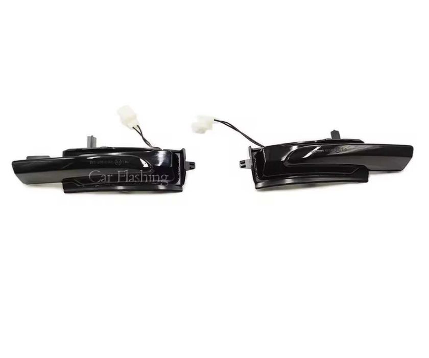 Динамични бягащи мигачи за огледалата за Рено Клио Renault Megane Clio