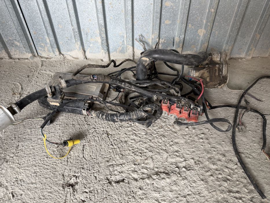 Продам гбо 4 целинд поный комплект.