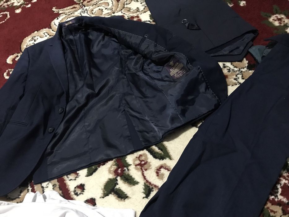 Школьная форма с рубашками