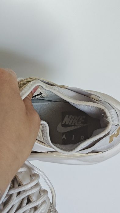 Nike Air Huarache albi
