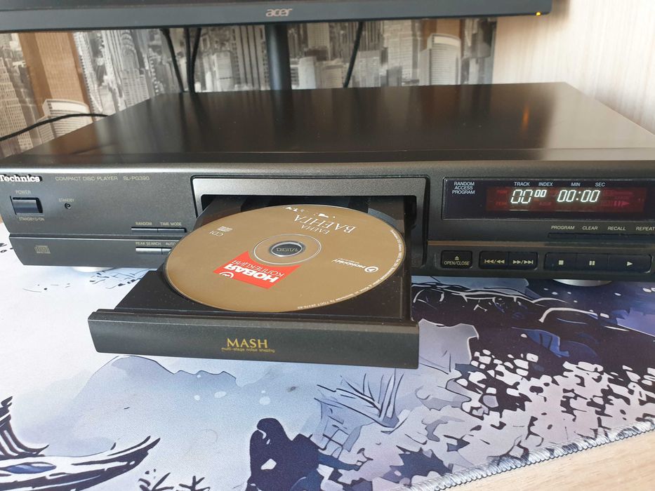 Продается  Technics SD .