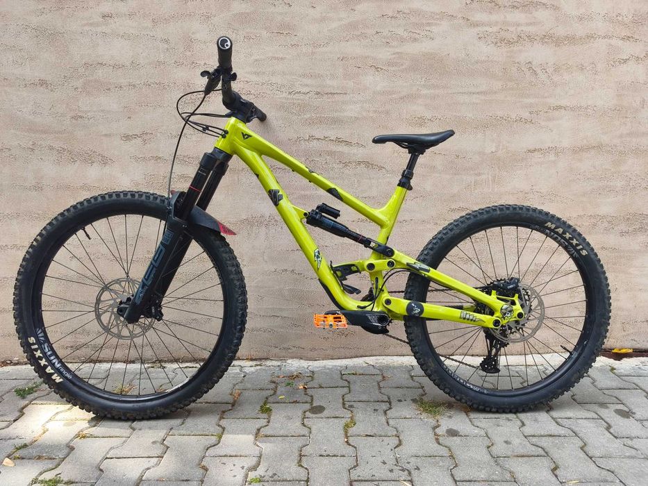 2025 YT Capra MX Core 1 *ZEB Select+/NX/DB8*