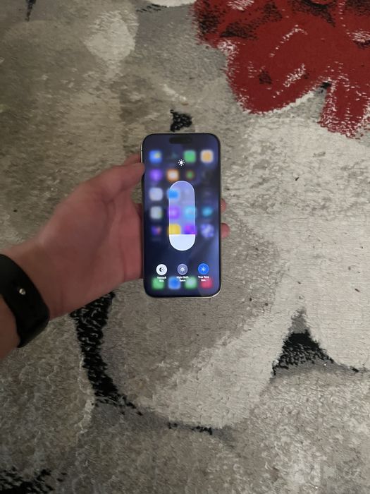 Iphone 15 pro srochna sotlad