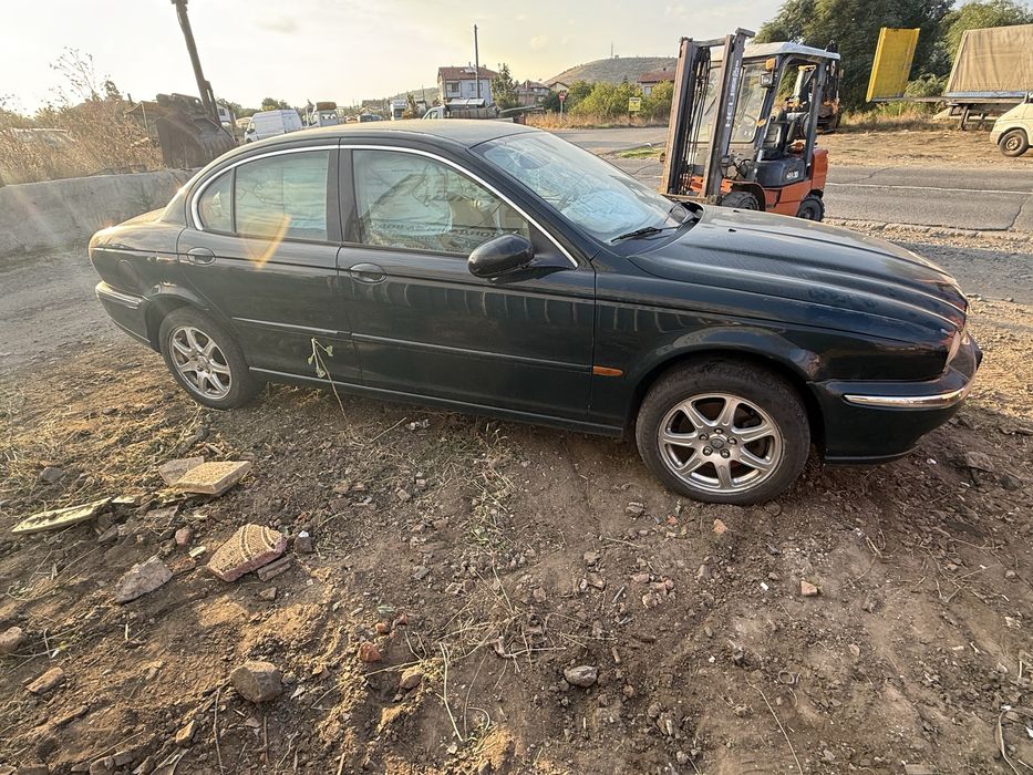 Jaguar X-type 2.0 156 ph 2002g  на части
