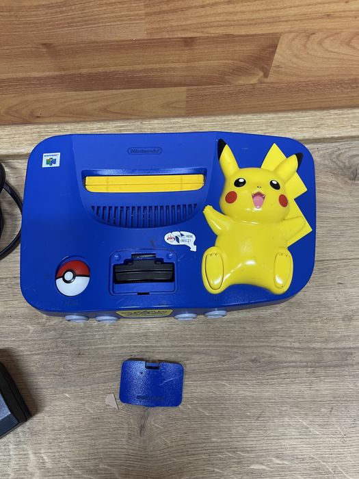 Nintendo 64 N64 Pikachu Pokemon de colectie