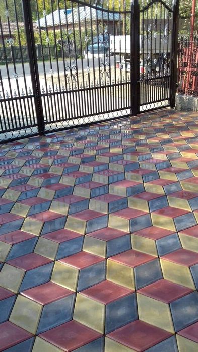 Fabrica Pavaje și pavele Asiguram montaj transport preturi producator