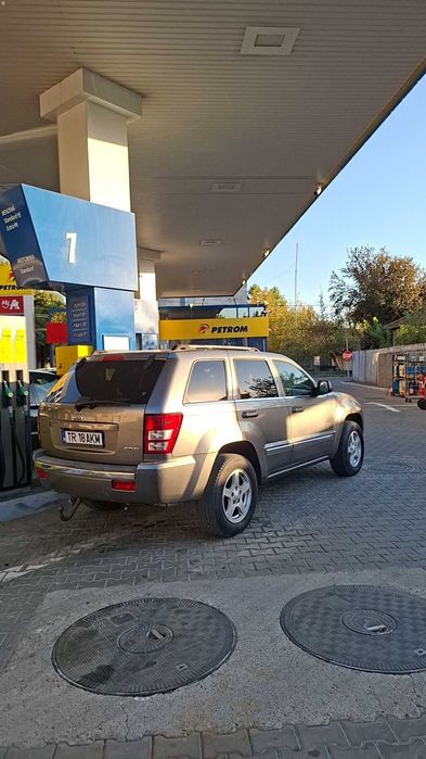 JEEP Cherokee 0 — imagine 5