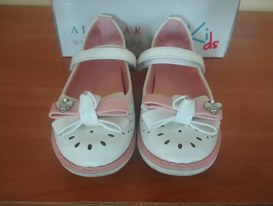 детски бели обувки Air Star