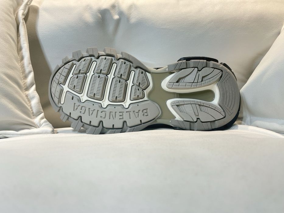Adidasi Balenciaga Track Grey / Premium / 2026