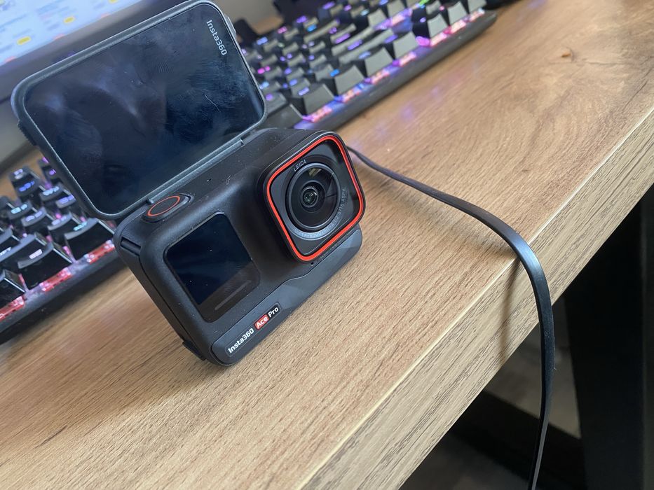 Insta 360 ace pro