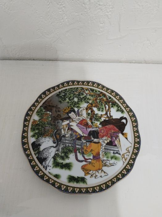 Продаю чайный сервиз.