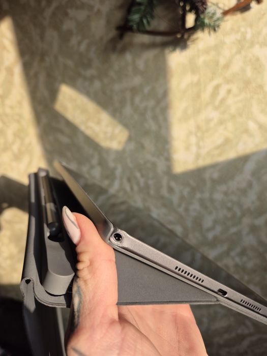 Таблет Lenovo Idea Tap