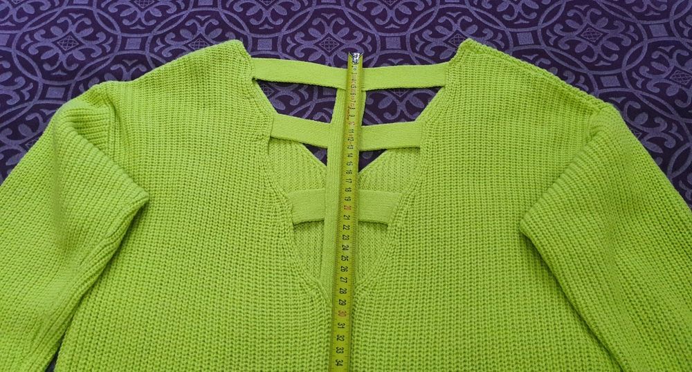 Pulover cu anchior, Atmosphere