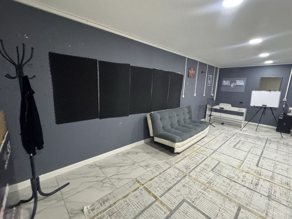 Сдается студио 40квм