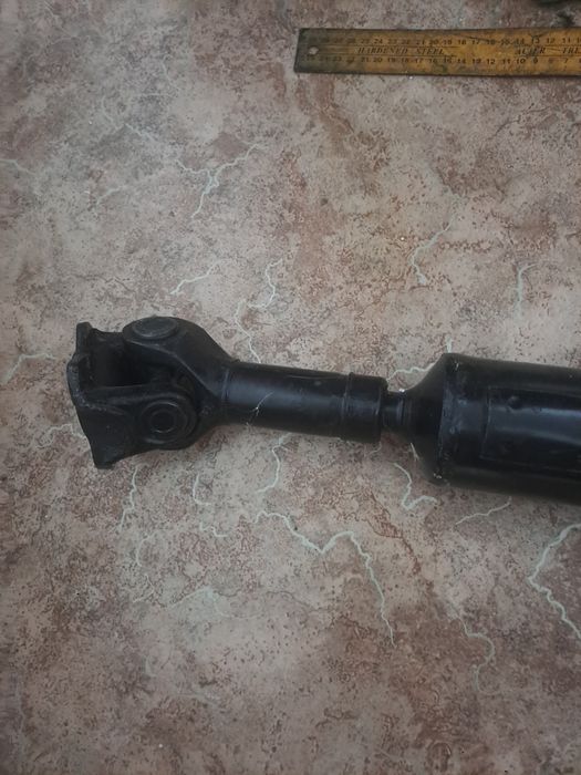 Вал карданный передний