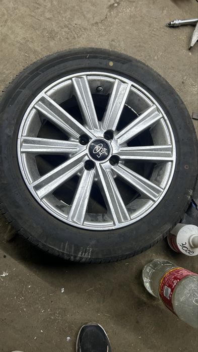 Продам титанку камрики р15