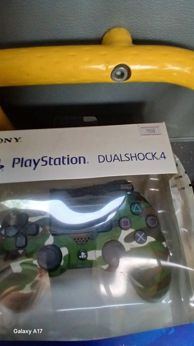 Dualshock 4 PS4 controller
