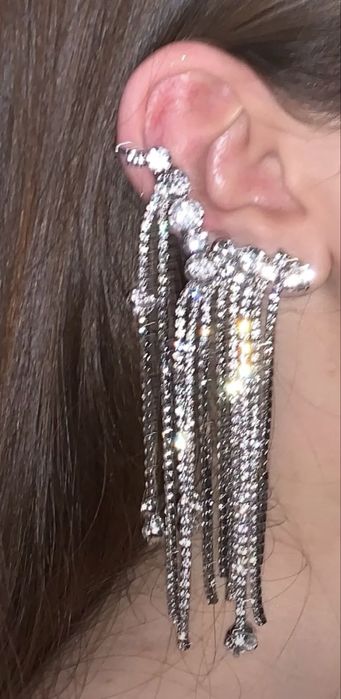 Серьги со стразами