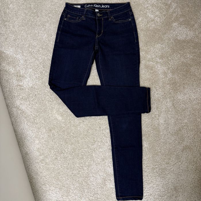 Дънки Guess и Calvin Klein