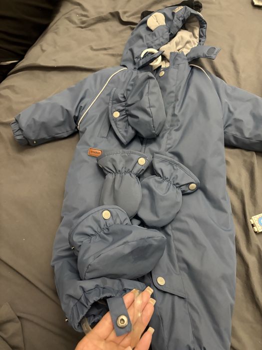 Продам зимний детский комбинезон